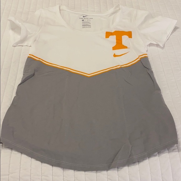 Tennessee Volunteers Nike shirt - Picture 4 of 4